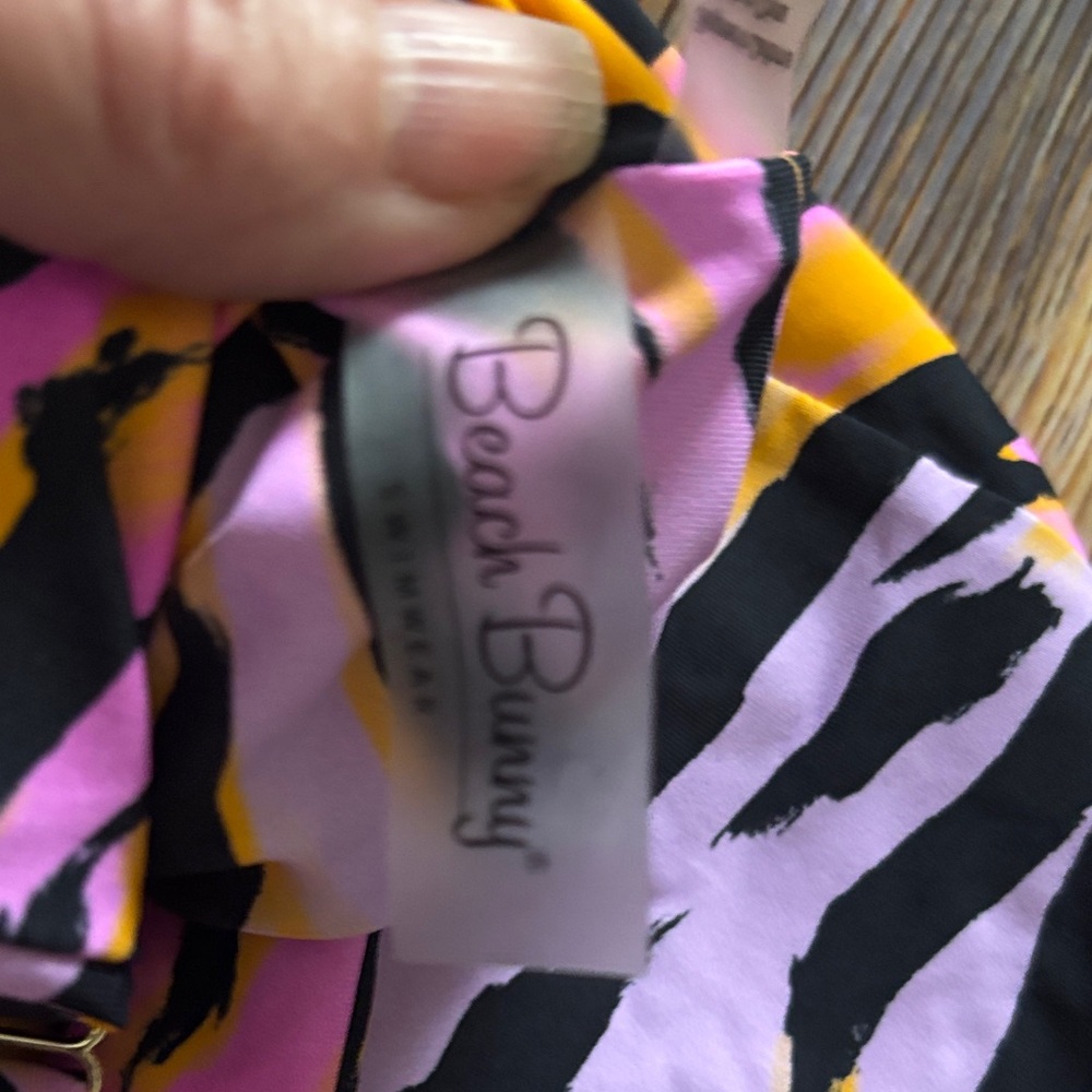 Beach Bunny London Bralette Bikini Top XL & Bottom L tiger print NWOT - Picture 6 of 6